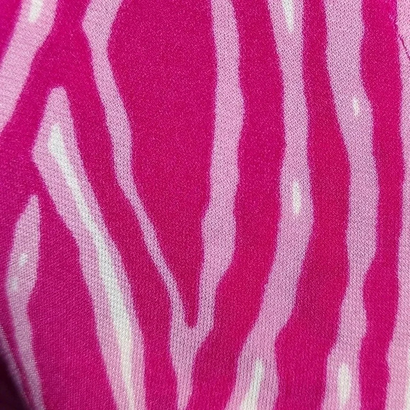 EXPRESS Full Wrap Pink Abstract Dress - Picture 2 of 4